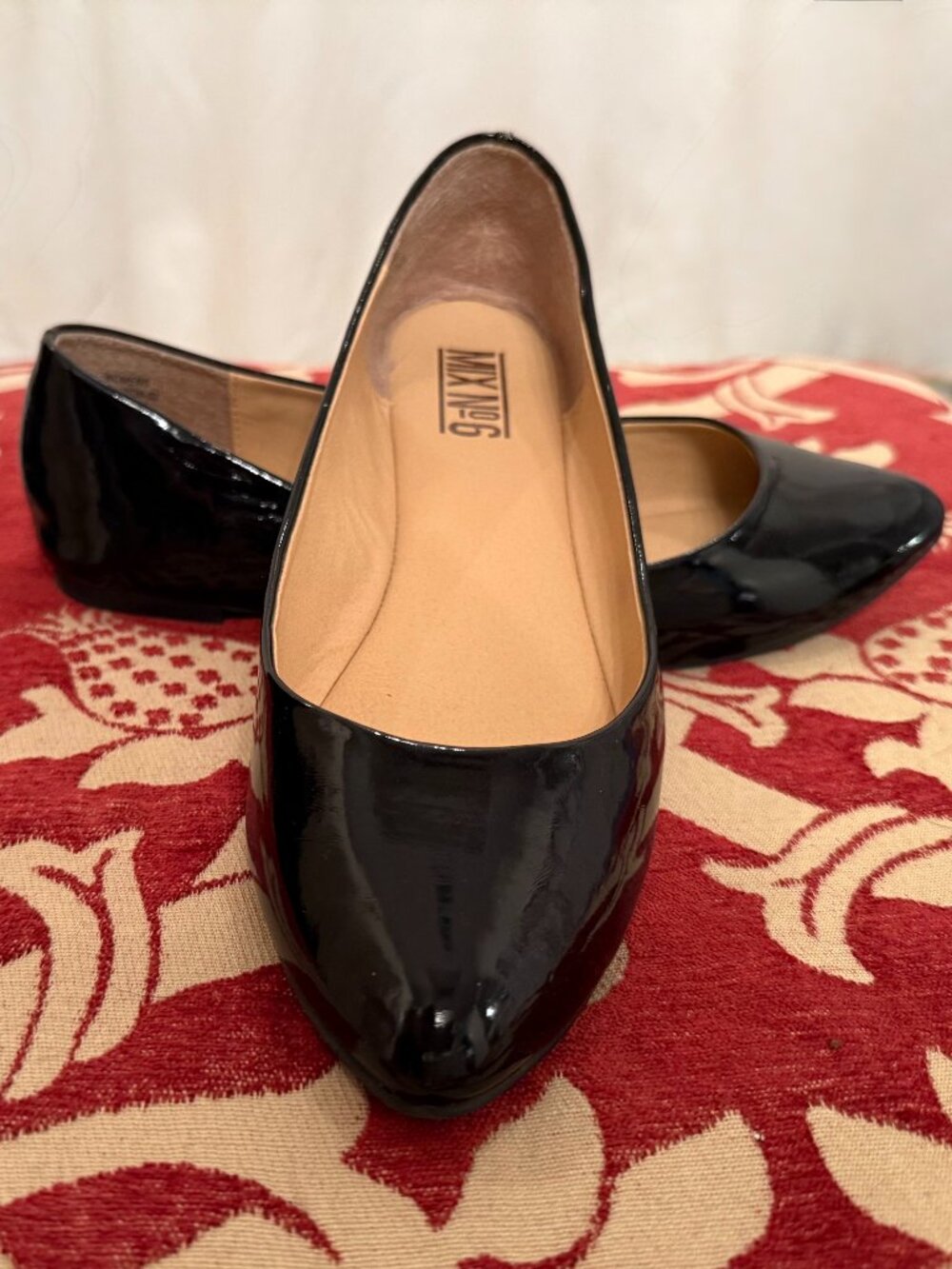 Cute patent leather flats!